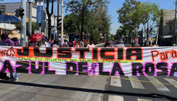 Bloquean Eje 3, en Iztapalapa, por presunto feminicidio de Azul de la Rosa