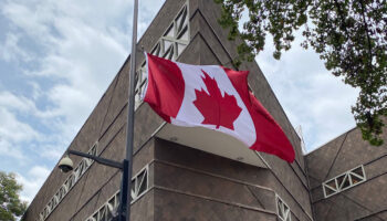 Embajada de Canadá en México lanza vacante con sueldo de más de $50 mil