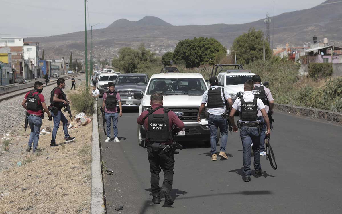 Cinco detenidos tras enfrentamiento que dejó cuatro policías heridos en Michoacán