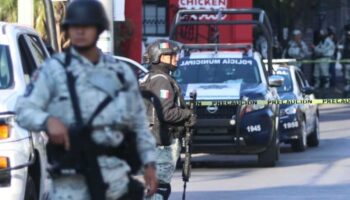 Crimen en Irapuato: cuatro muertos en ataque a tienda de abarrotes | Asesinan a policías municipales