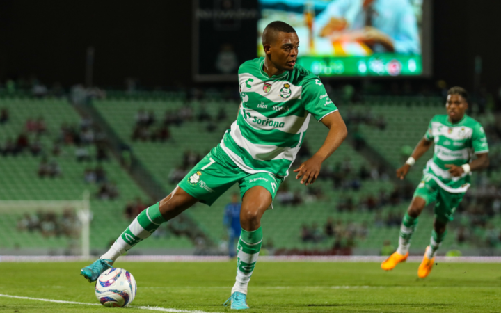 Filtran video de Harold Preciado, campeón de goleo de Liga MX, inconsciente; fue suspendido por dopaje ayer Filtran video de Harold Preciado, campeón de goleo de Liga MX, inconsciente; fue suspendido por dopaje ayer