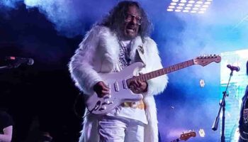 Javier Bátiz es hospitalizado de emergencia