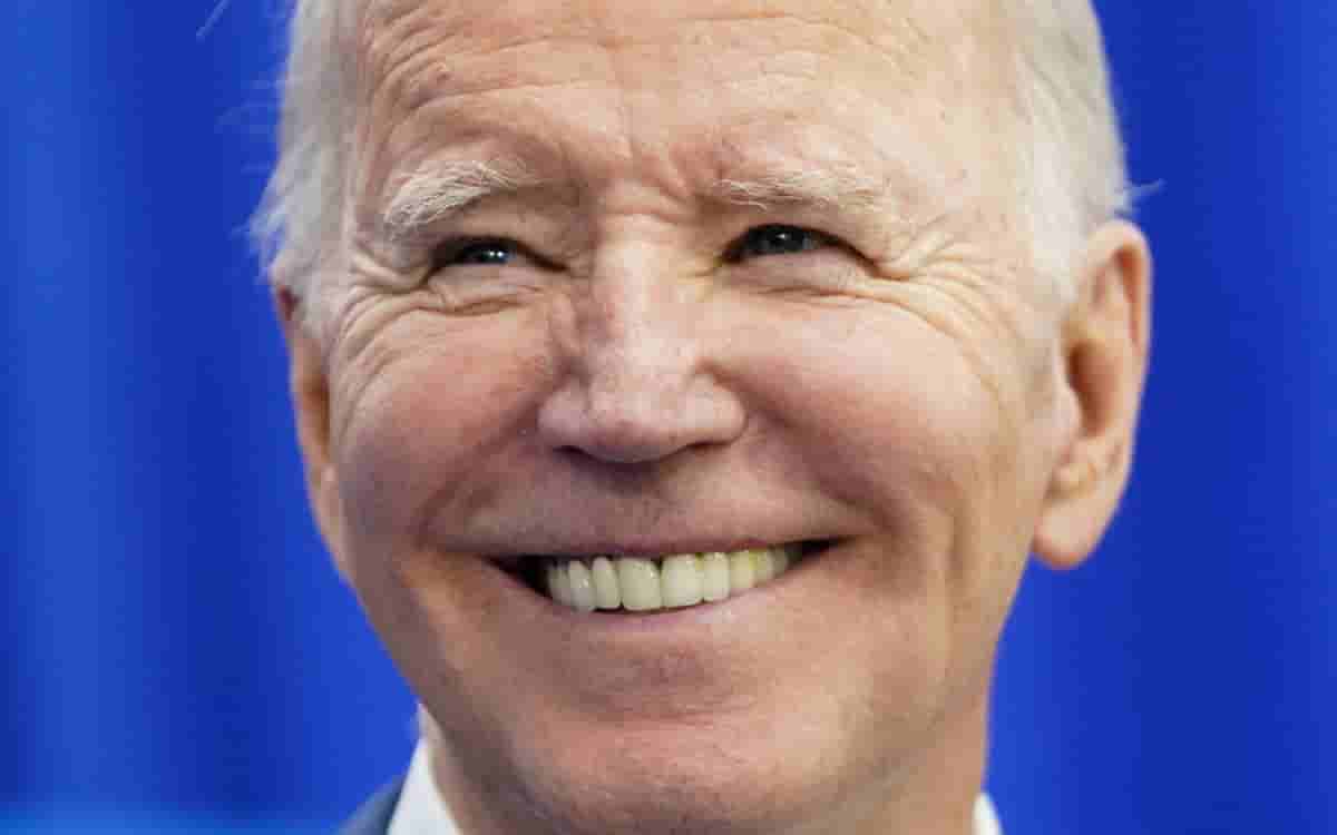 Biden gana la candidatura del Partido Demócrata