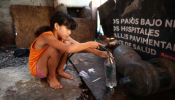 La pobreza infantil en Argentina alcanza el 70% en el primer trimestre del año: Unicef