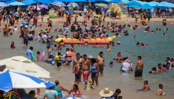 Turistas gastarán más de 275 mil millones de pesos en Semana Santa: Concanaco