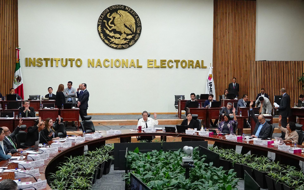 Luisa Cantú, Elena Arcila y Javier Solórzano: propuestas para moderar tercer debate