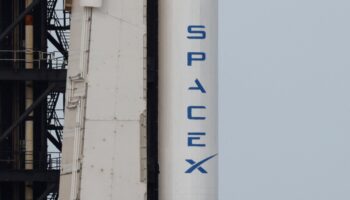 Rusia advierte a Estados Unidos y Musk que usar a SpaceX para espionaje convierte sus satélites en objetivo