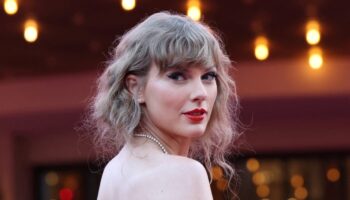 Taylor Swift rompe récord al tener los primeros 14 puestos en el Billboard Hot 100