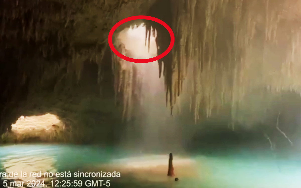Perforadora tira escombro sobre cenote | Tren Maya