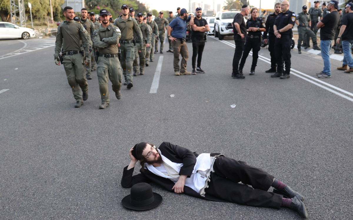 Foto: EFE | Judíos ultraortodoxos protestan contra el reclutamiento militar israelí
