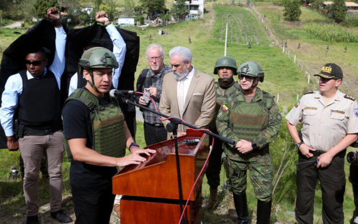 Políticos ecuatorianos 'caducos' han solicitado a México que nos declare la guerra: Noboa Políticos ecuatorianos 'caducos' han solicitado a México que nos declare la guerra: Noboa