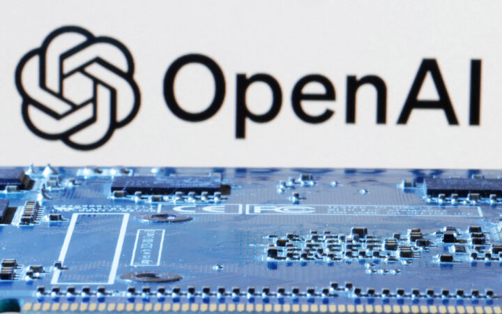 OpenAI abre ChatGPT para su uso sin una cuenta