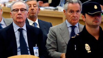 Fiscalía española pide 63 años de cárcel y 42 millones de multa para exdirector del FMI