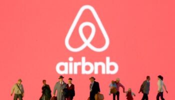 Airbnb alega restricciones 