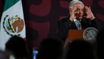 'Alarmista': AMLO a funcionario de FGR que dijo que México es 'campeón' en fentanilo
