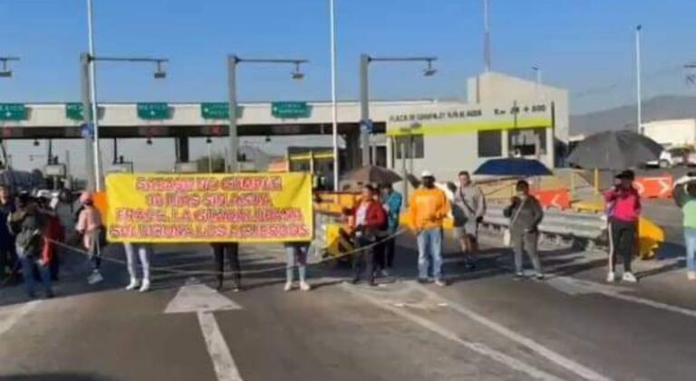 Vecinos de Ecatepec exigen agua y bloquean la México -Pachuca ...