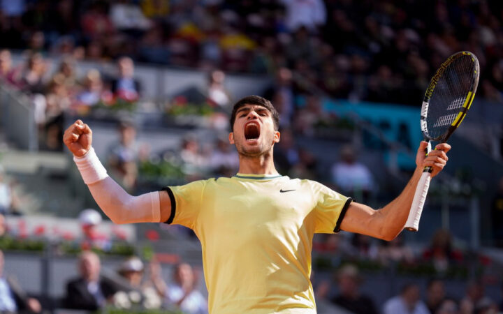 Mutua Open Madrid: Complica Struff la existencia a Alcaraz | Video