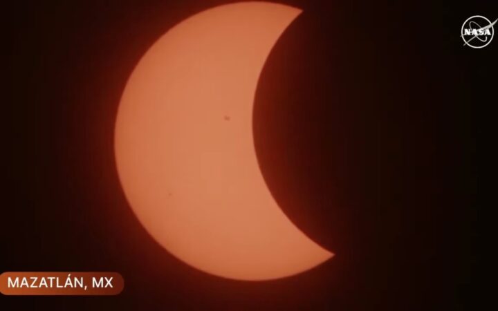 🔴 Eclipse solar en México, EU y Canadá (transmisión en vivo) 🔴 Eclipse solar en México, EU y Canadá (transmisión en vivo)