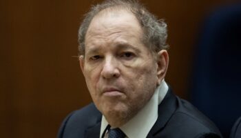 Condena de Harvey Weinstein es anulada por un Tribunal en Nueva York