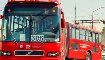 Metrobús lanza vacante de trabajo con sueldo de $16 mil al mes | Requisitos