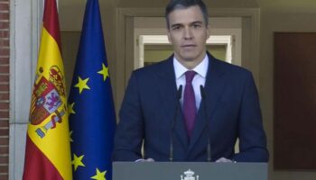 Pedro Sánchez anuncia que continuará en la presidencia de España