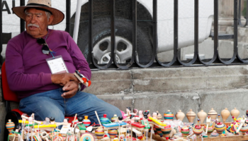 Pensiones latinoamericanas obligan a trabajar después de los 65 años