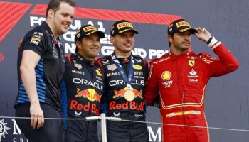Verstappen y 'Checo' hacen el 1-2 en el Gran Premio de Japón
