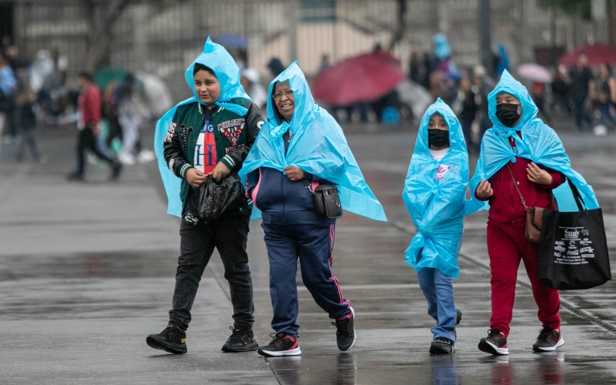 Alertan por fuertes lluvias y posible caída de granizo en CDMX