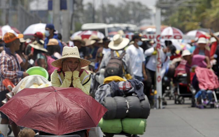 Caravana de 600 migrantes llegó a Puebla Caravana de 600 migrantes llegó a Puebla