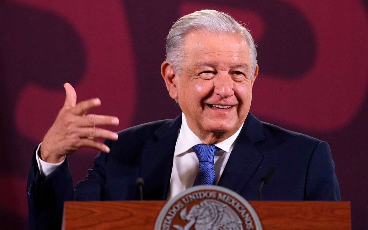 Aprobación de AMLO sube al 60 % a un mes de las elecciones Aprobación de AMLO sube al 60 % a un mes de las elecciones