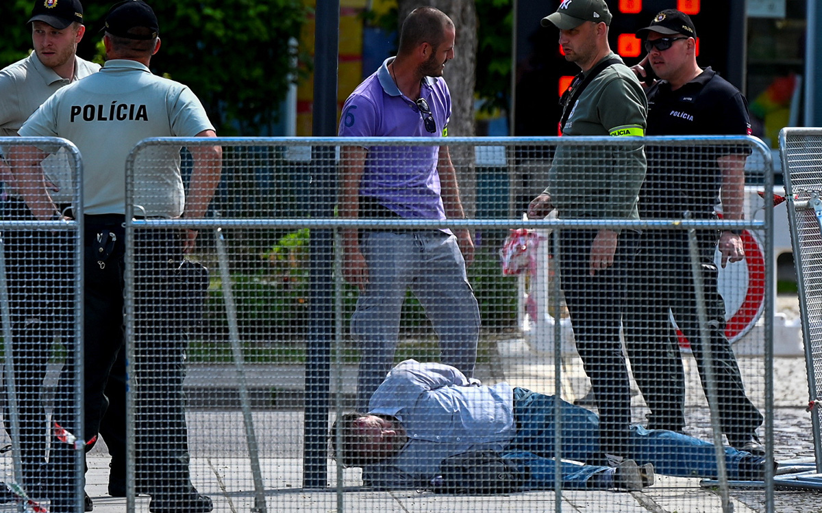 They confirm that Slovak Prime Minister Fico is conscious after the attack