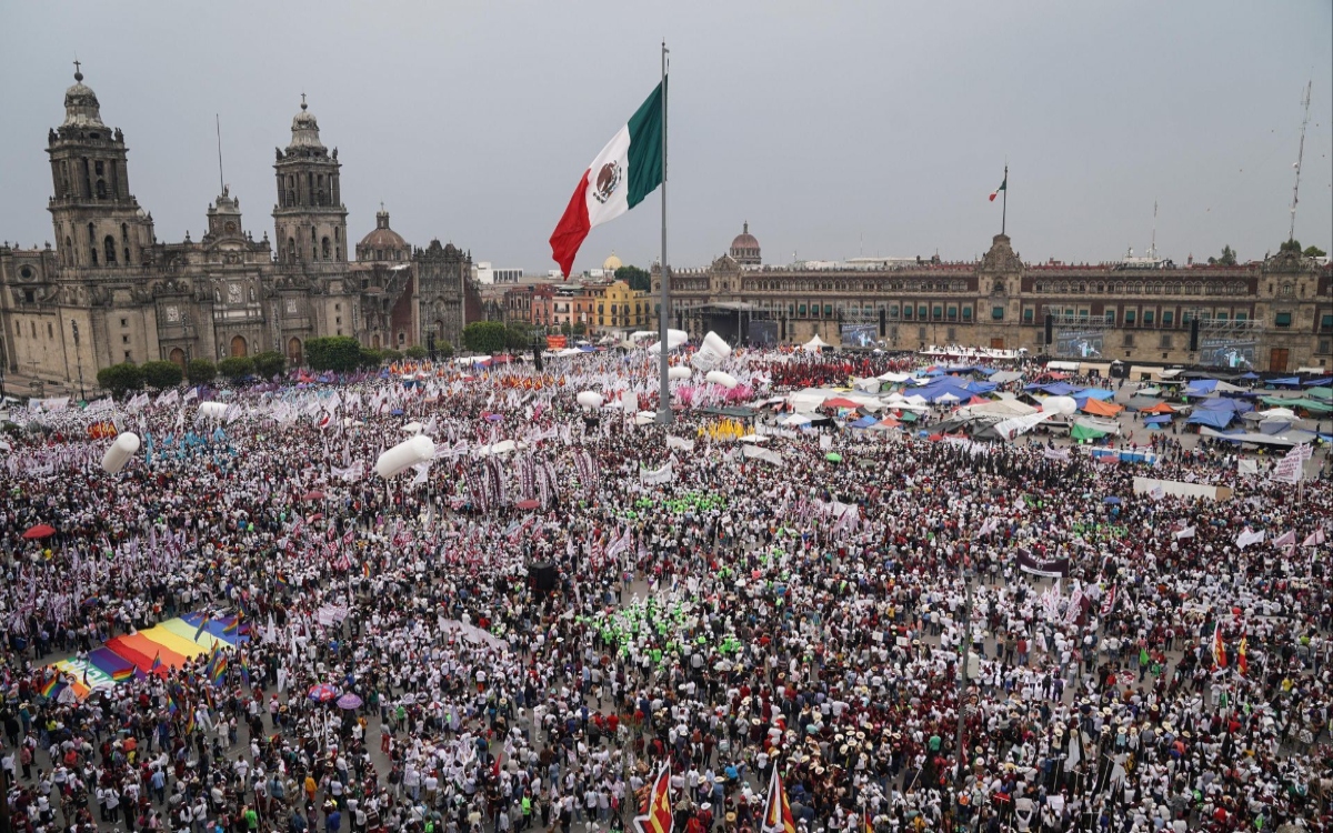 El trámite de ir al Zócalo Crónica del cierre de campaña de Sheinbaum