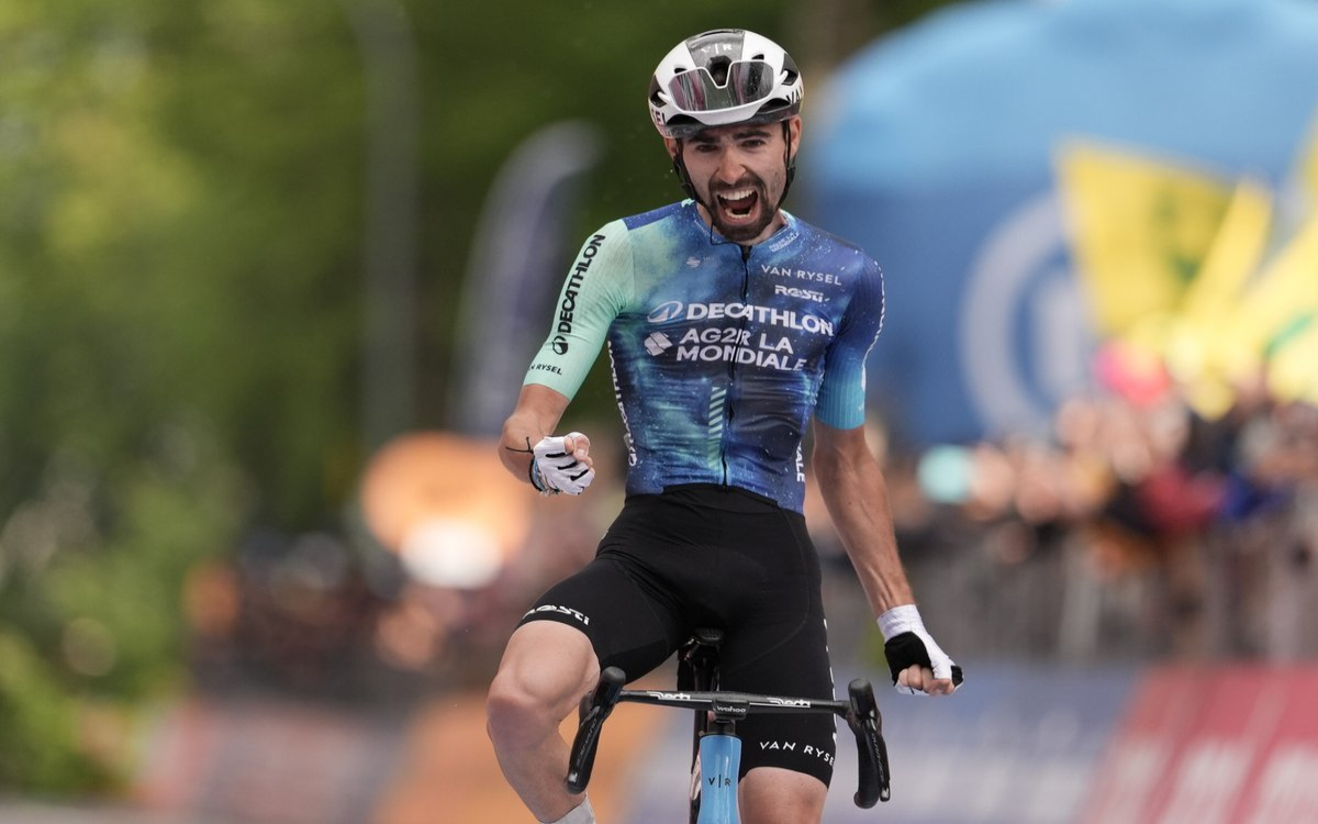 Giro de Italia 2024: Valentin Paret Peintre se impone en la Etapa 10 | Video