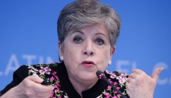 México no busca diálogo con Ecuador, aclara la canciller Bárcena tras plantear a Suiza como posible intermediario