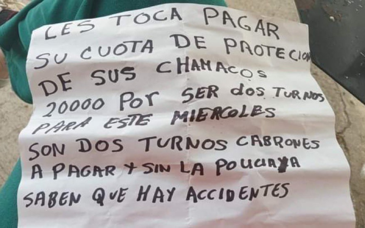 López Obrador pide a escuela ‘no dejarse intimidar’ por extorsión del narcotráfico