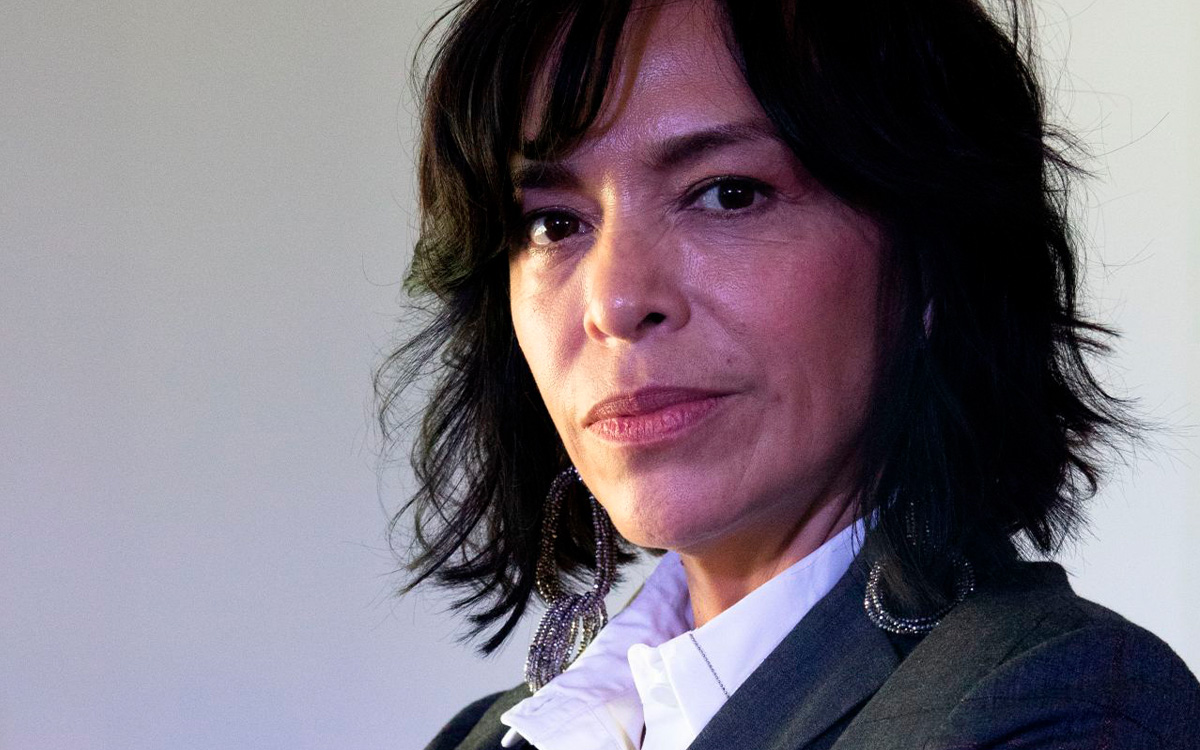 Estamos en el entierro de la República; vemos pasivamente cómo cierran el ataúd: Anabel Hernández | Entérate Estamos en el entierro de la República; vemos pasivamente cómo cierran el ataúd: Anabel Hernández | Entérate