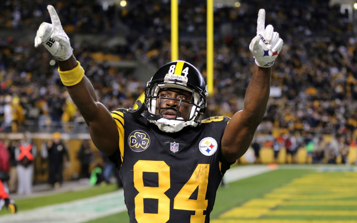 Antonio Brown, campeón del Super Bowl LV, se declara en bancarrota a los 35 años