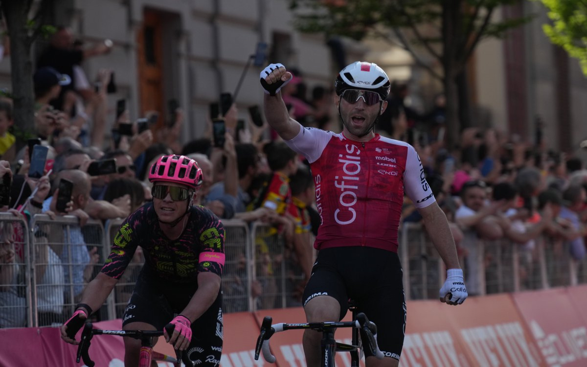 Giro de Italia 2024: Corona Benjamin Thomas una gran fuga en la Etapa 5 | Video