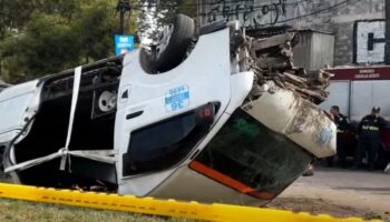 Reportan dos muertes y una decena de lesionados por accidente vial en Iztapalapa