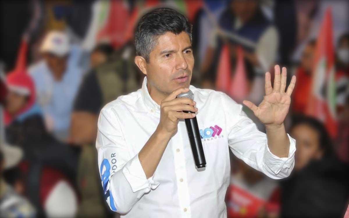 Eduardo Rivera señala que atacantes dijeron a sus vecinas que lo recibirían con un ‘plomazo’ en la cabeza