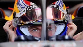 F1 | Verstappen firma la pole en Imola; 'Checo' eliminado en Q2