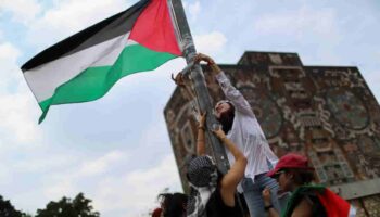 Fotos y videos | Estudiantes de la UNAM instalan campamento propalestina