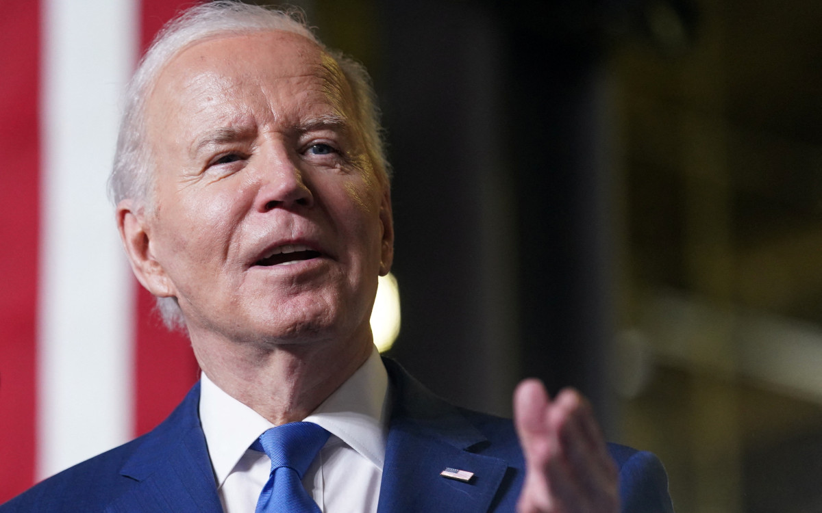 Biden says he will stop supplying weapons to Israel if it invades southern Gaza Strip