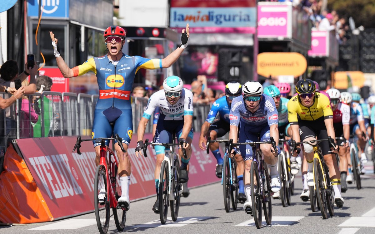 Giro de Italia 2024: Jonathan Milan gana la Etapa 4 | Video