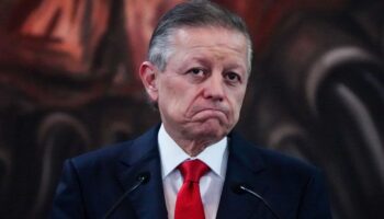 Más de 60 personas fueron presionadas por el círculo cercano de Arturo Zaldívar: magistrado