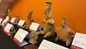 Familia estadounidense devuelve a México 22 piezas arqueológicas