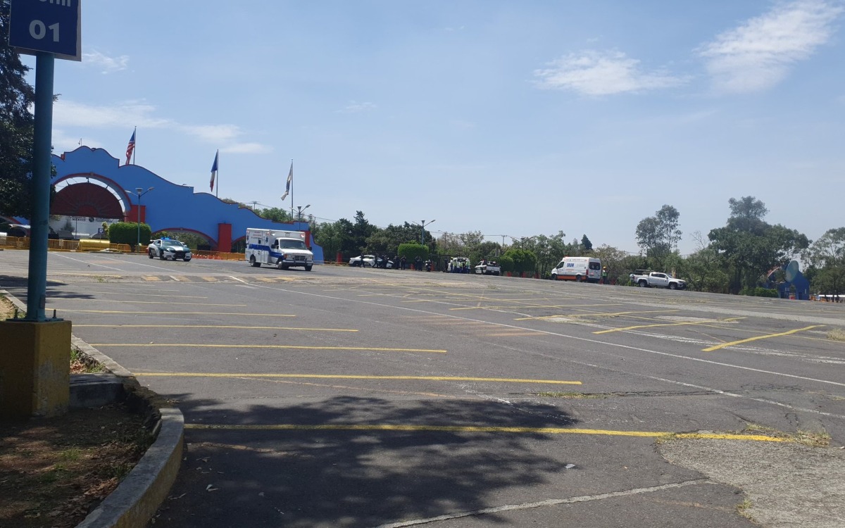 Hombre sufre una descarga eléctrica; helicóptero lo recoge en Six Flags