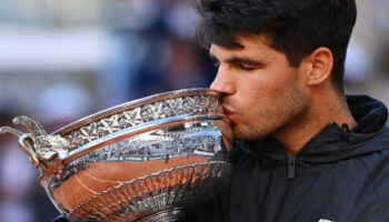 Carlos Alcaraz conquista el título en Roland Garros 2024 | Video