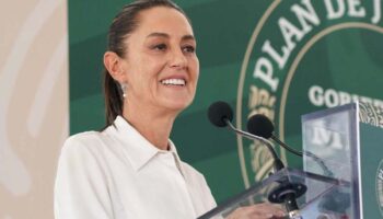 Sheinbaum reitera que dará continuidad a programas de AMLO; evita hablar de encuesta sobre reforma judicial