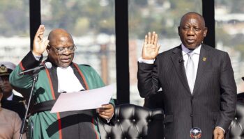 Cyril Ramaphosa rinde protesta como presidente de Sudáfrica por un segundo periodo